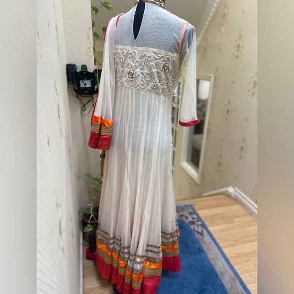 Off-white Indian Party Suit Dress Size S - Picture 4 of 5